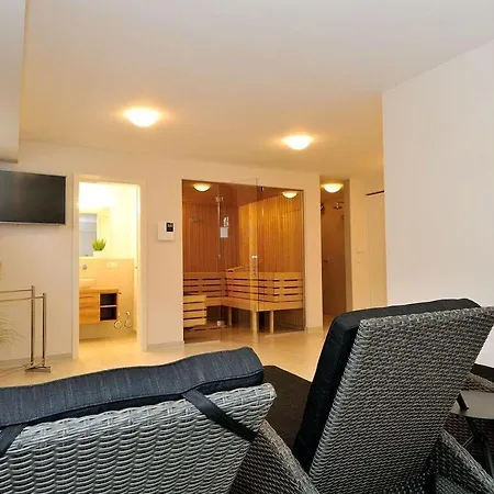 1 Strandallee 13 Tatil Evi